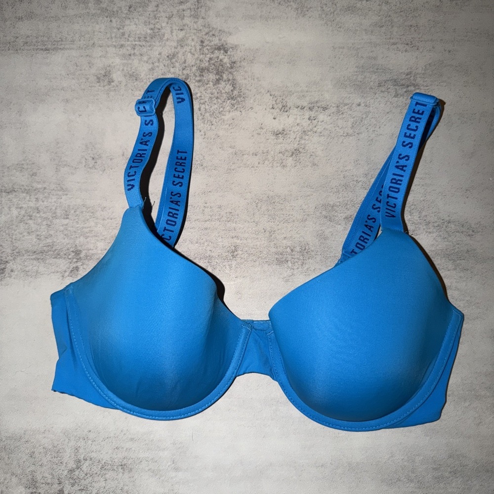 Victoria's Secret Blue T-Shirt Lightly‎ Lined Demi Bra Size 32D